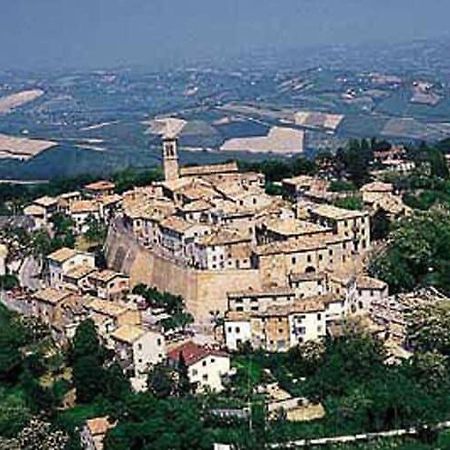 Flat In Fratte Rosa In The Historic Centre Apartment Exterior photo